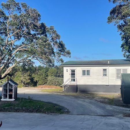 Muriwai Lodge Екстериор снимка