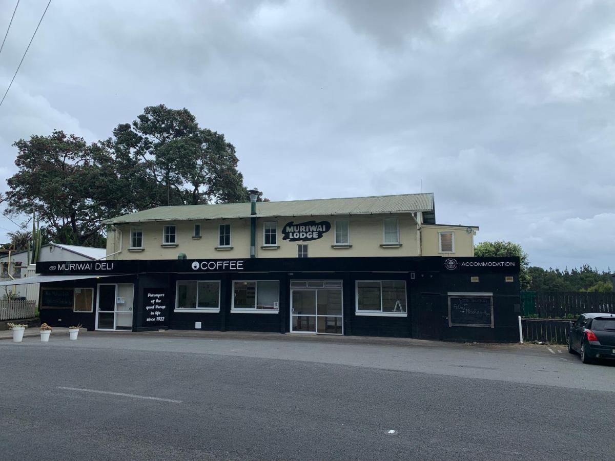 Muriwai Lodge Екстериор снимка