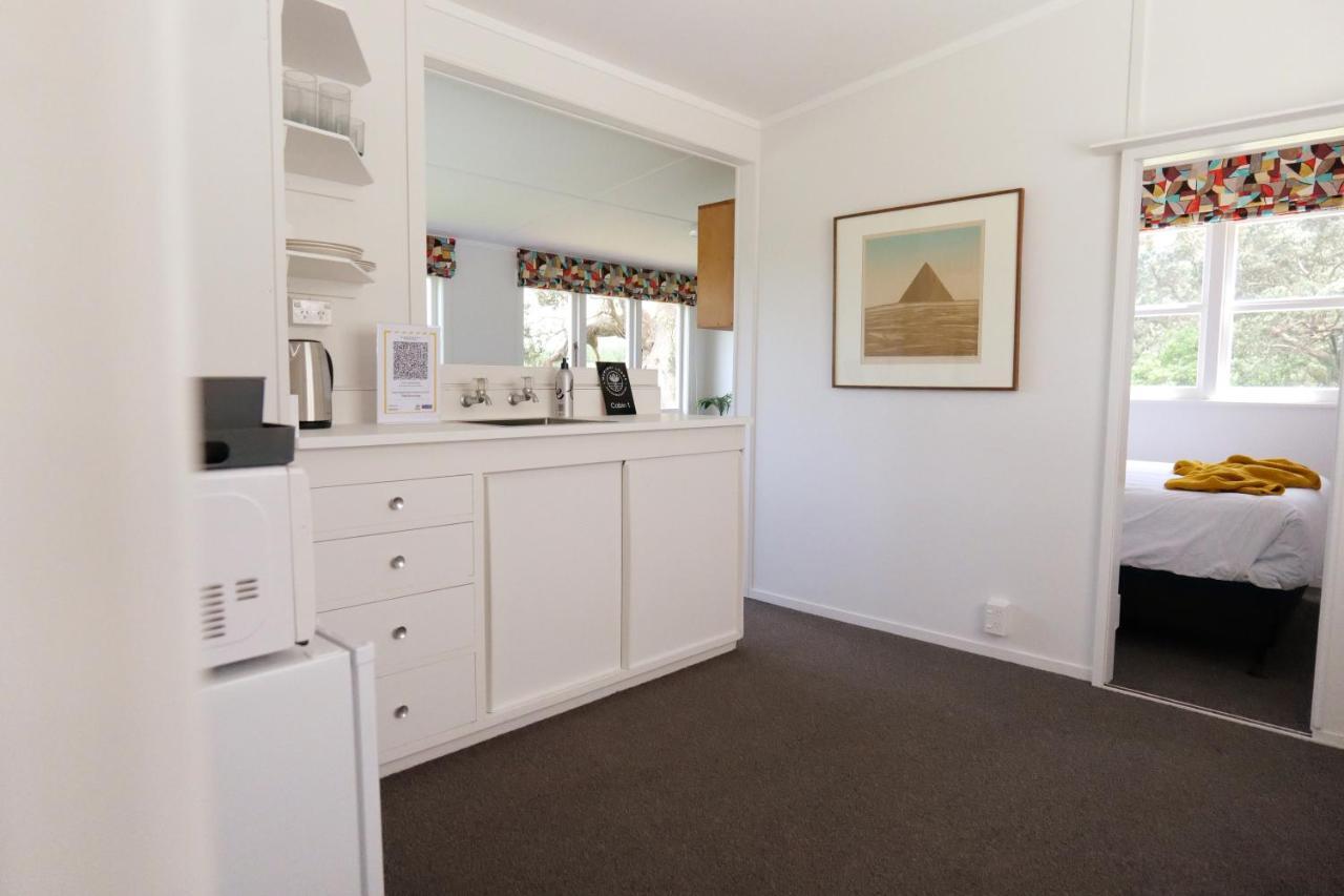 Muriwai Lodge Екстериор снимка