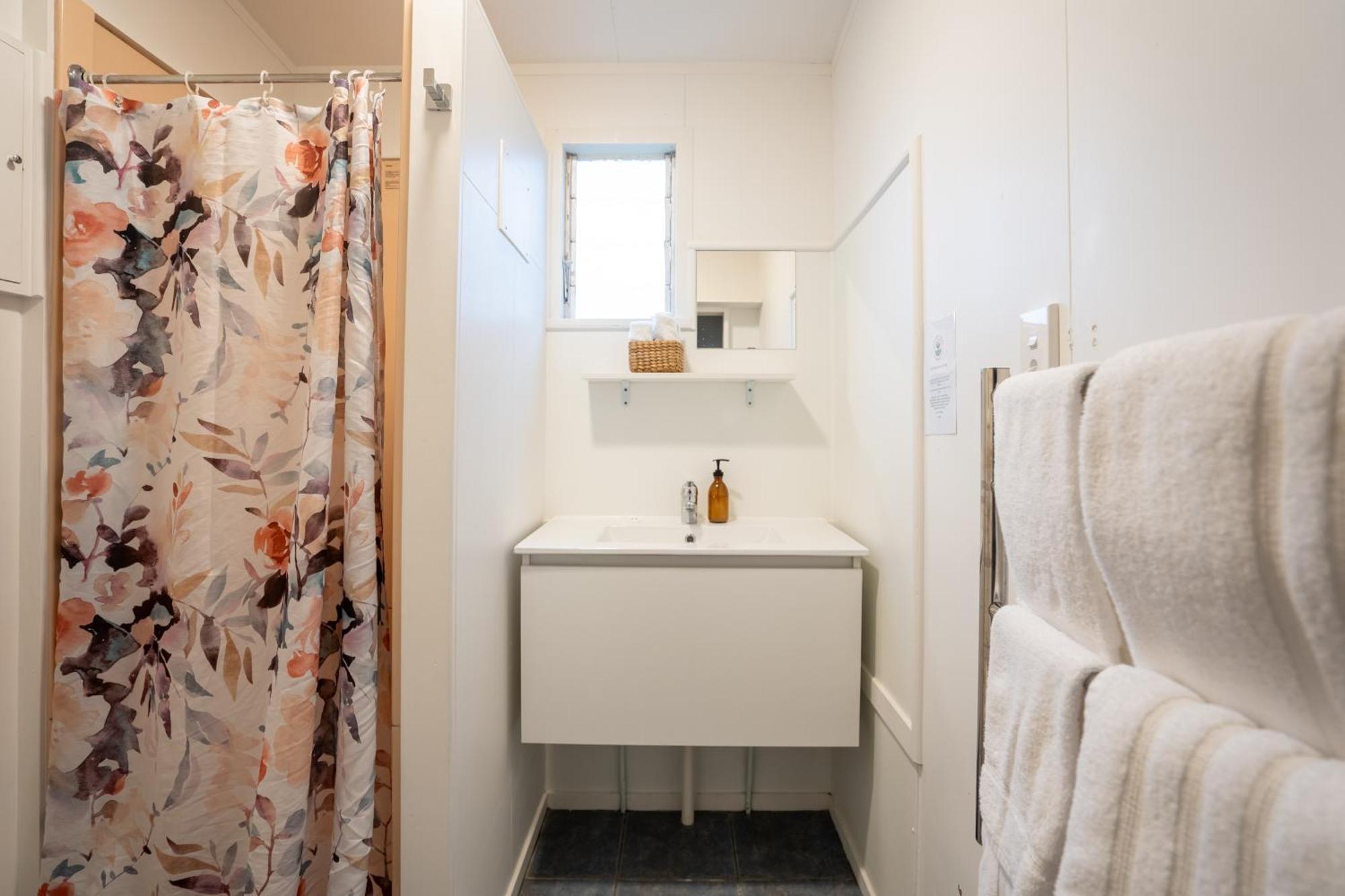 Muriwai Lodge Екстериор снимка