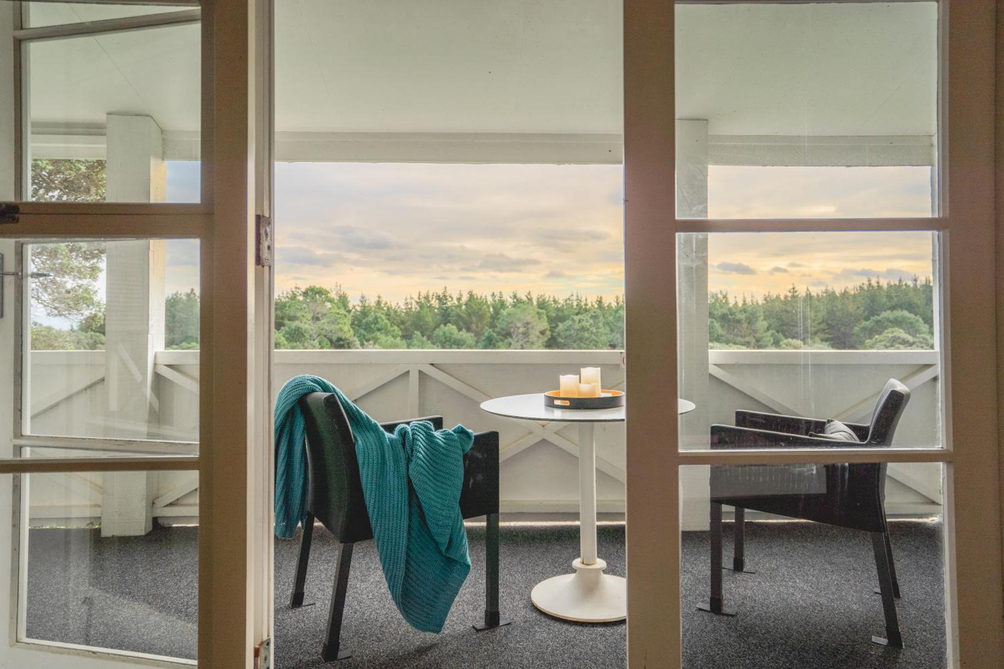 Muriwai Lodge Екстериор снимка