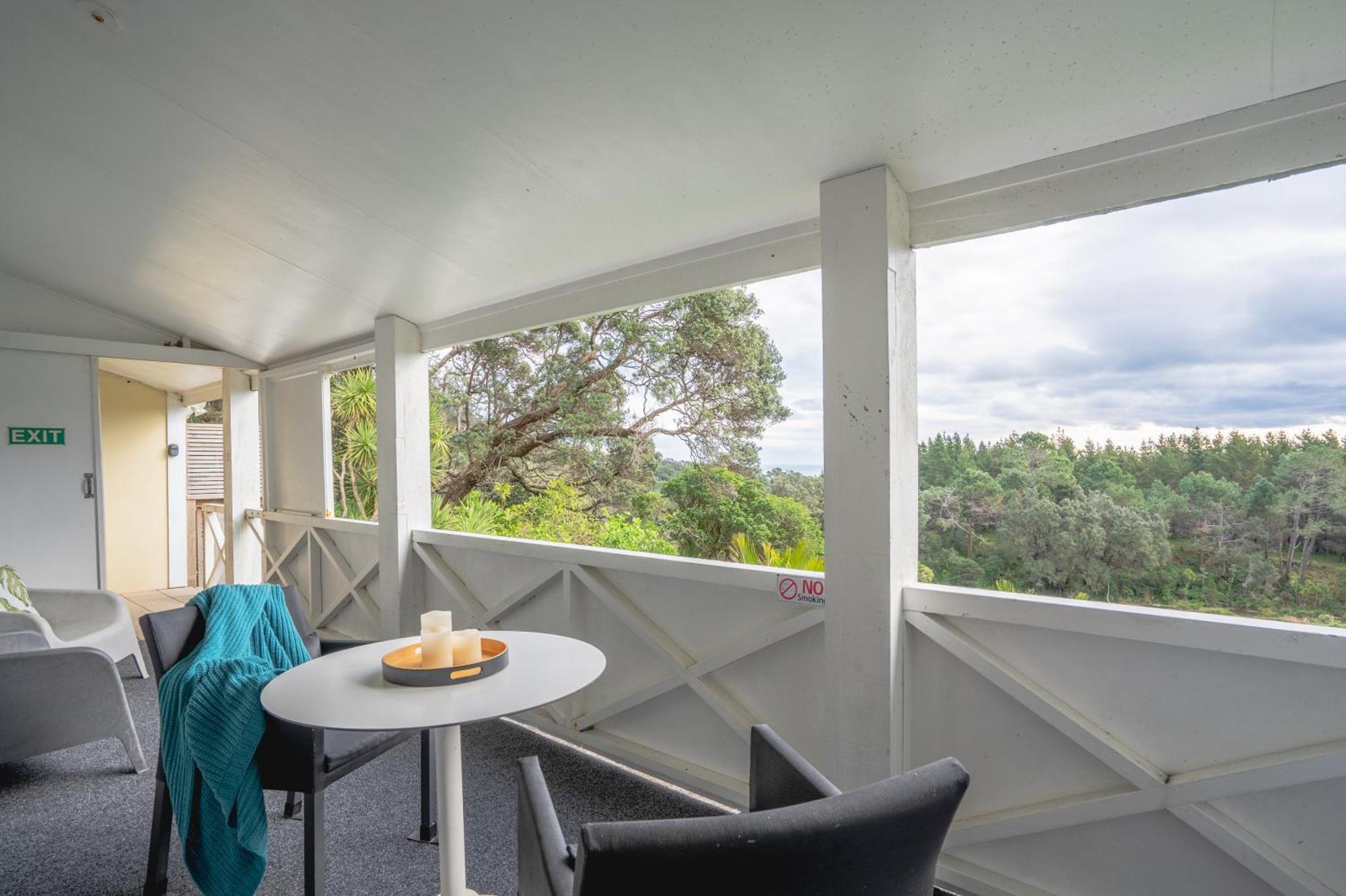 Muriwai Lodge Екстериор снимка