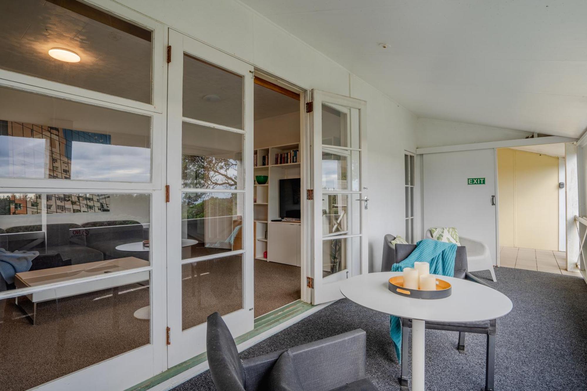 Muriwai Lodge Екстериор снимка