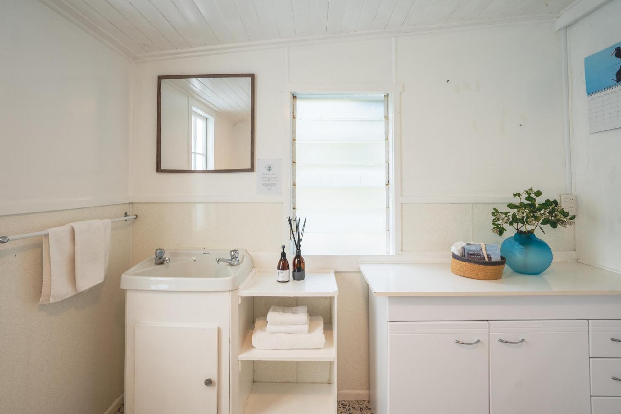 Muriwai Lodge Екстериор снимка